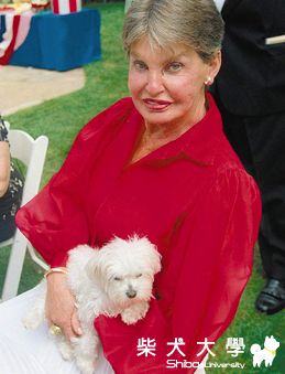 坐擁3.5億 全球首富犬「麻煩」走了(原發表者:咕哩家)(柴老大新聞台)