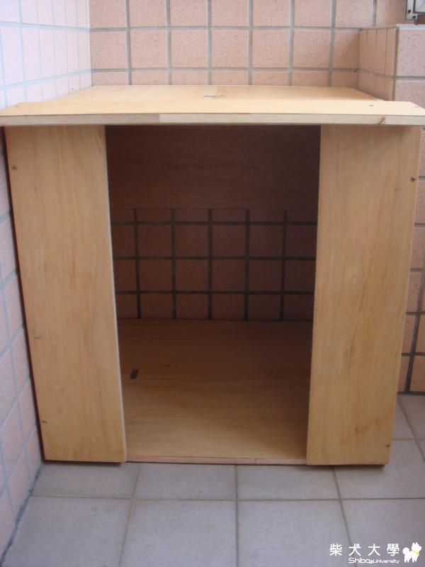 DIY 粉紅色小屋(原發表者:奶茶麻)(相簿)